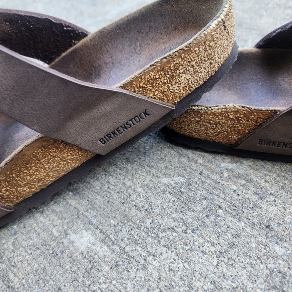 Sandals - Picture 2 of 3